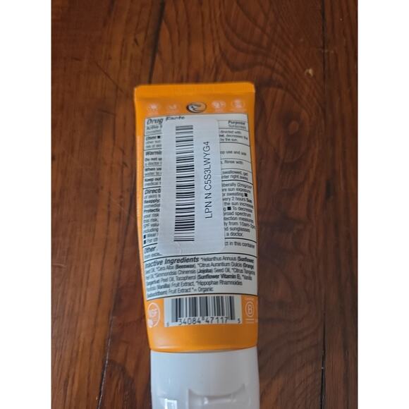 Badger Balm SPF 40 Kids Mineral Sunscreen Cream 2.9 oz. - Picture 2 of 2